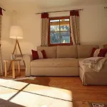 Heidi Apartment *